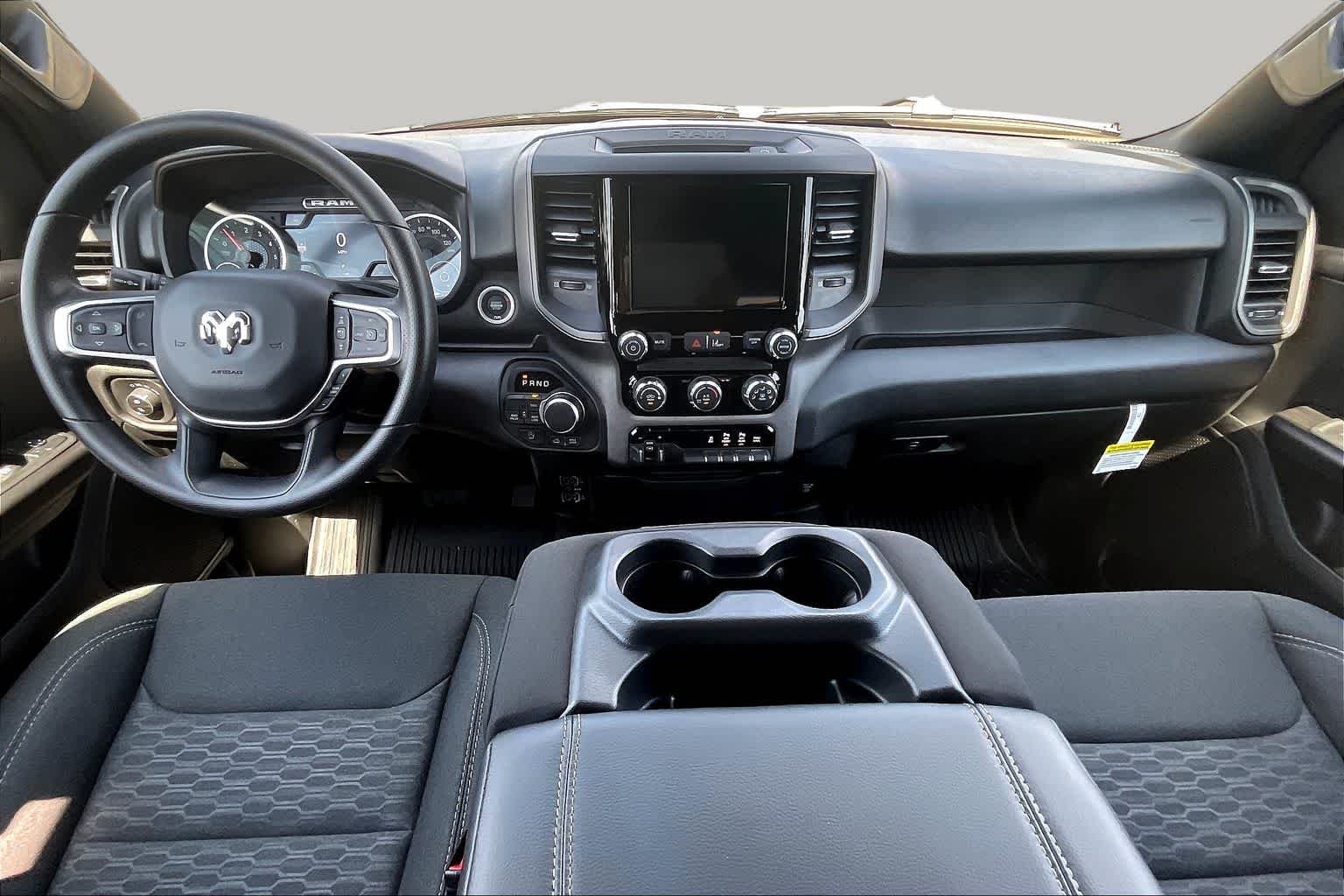 New 2026 Diamond Black Crystal Pearl-Coat Exterior Paint RAM Warlock image 5