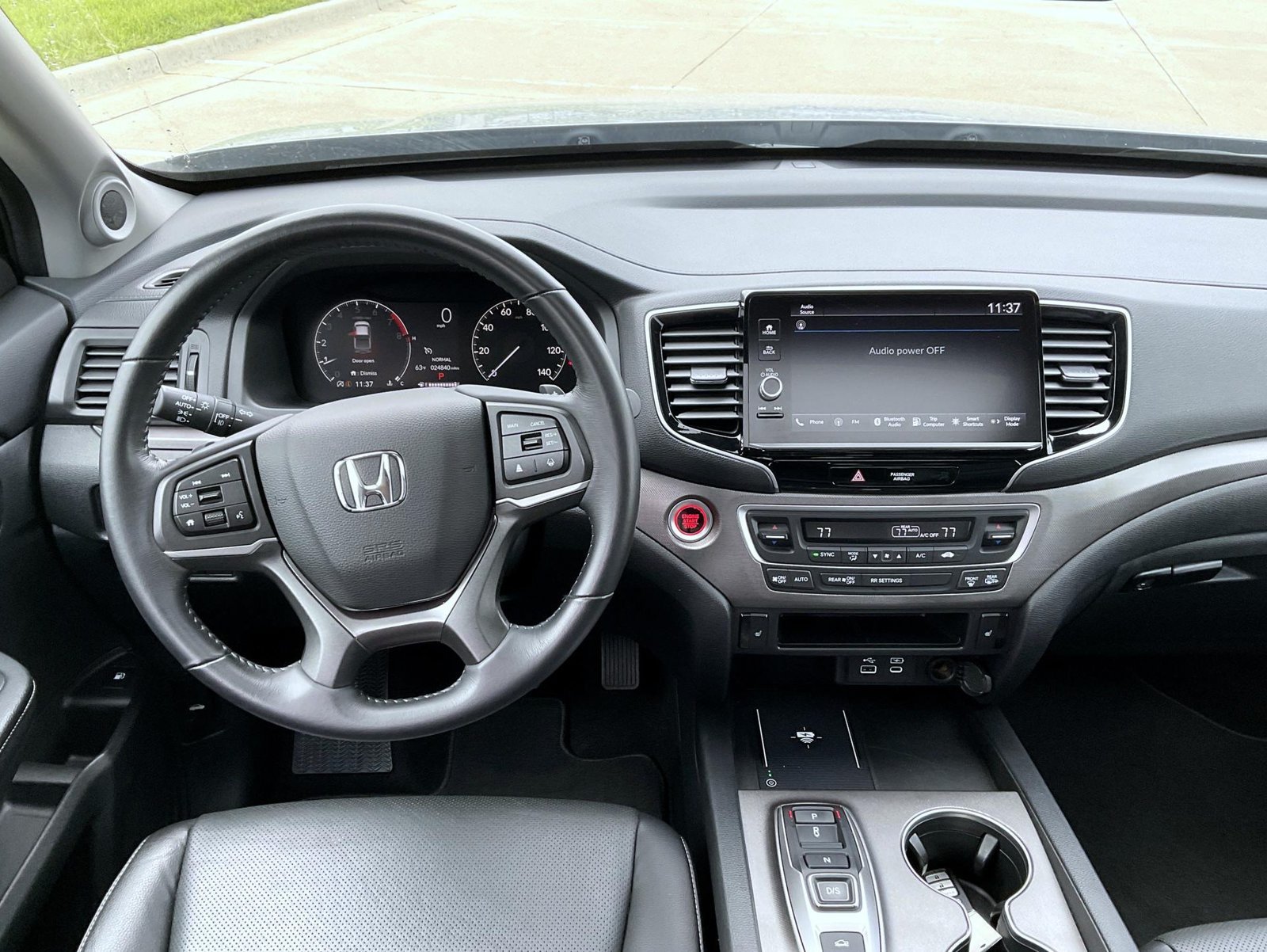 Used 2025 Silver Honda RTL image 14
