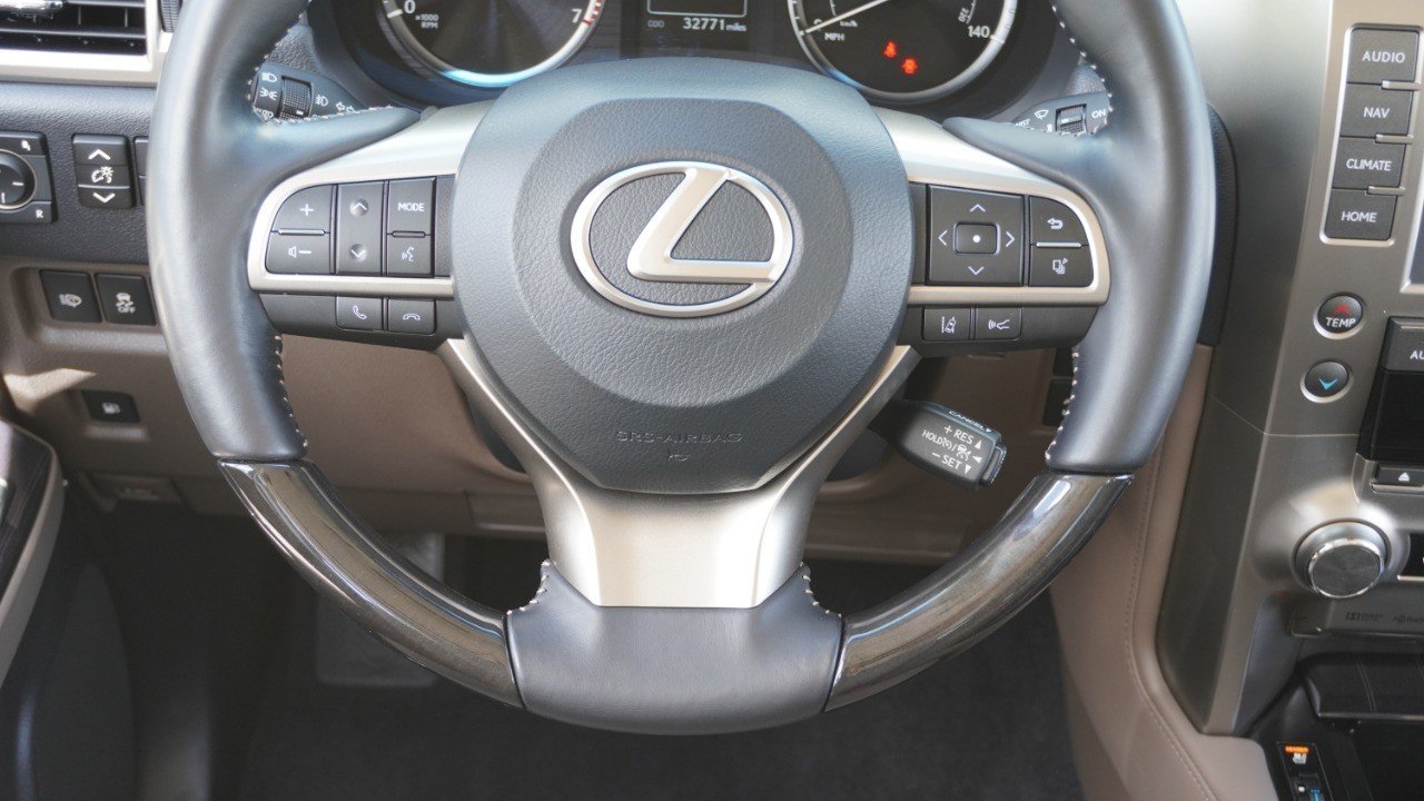 Certified Used 2021 ATOMIC SILVER Lexus GX 460 Premium image 31
