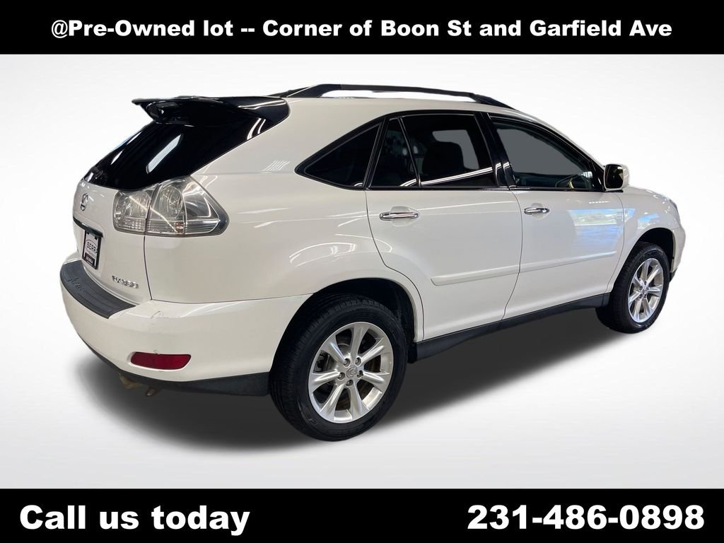 Used 2009  Lexus 350 image 5