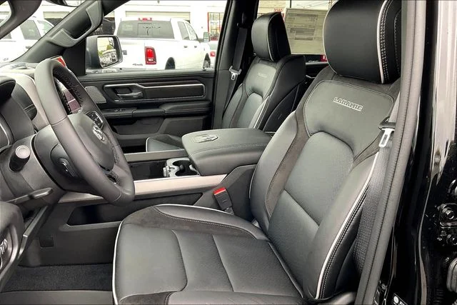 2026 RAM 1500 Laramie - Photo 9