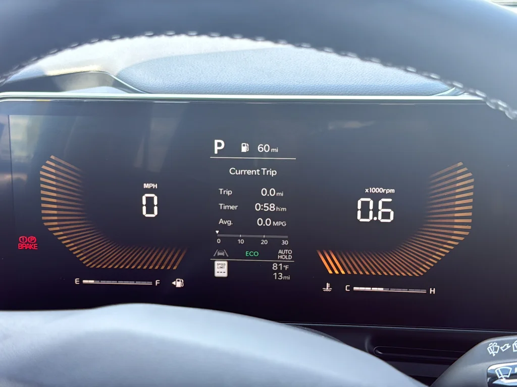 New 2027 Ceramic Silver Kia LXS image 12