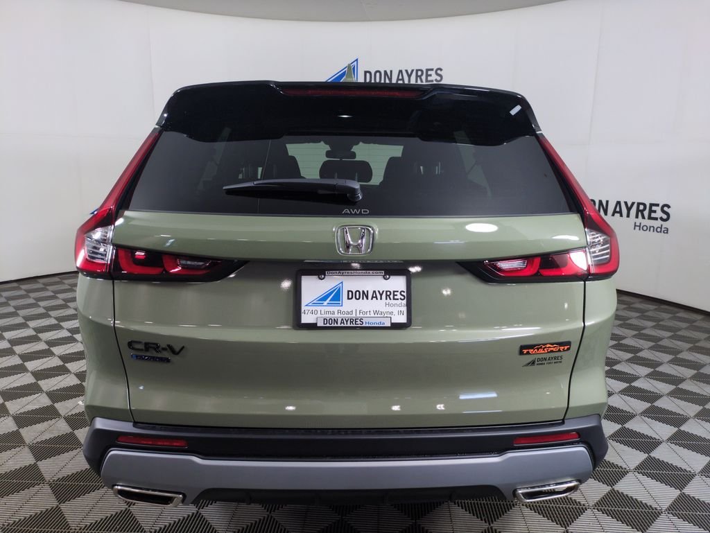 New 2026 Ash Green Metallic Honda TrailSport image 4