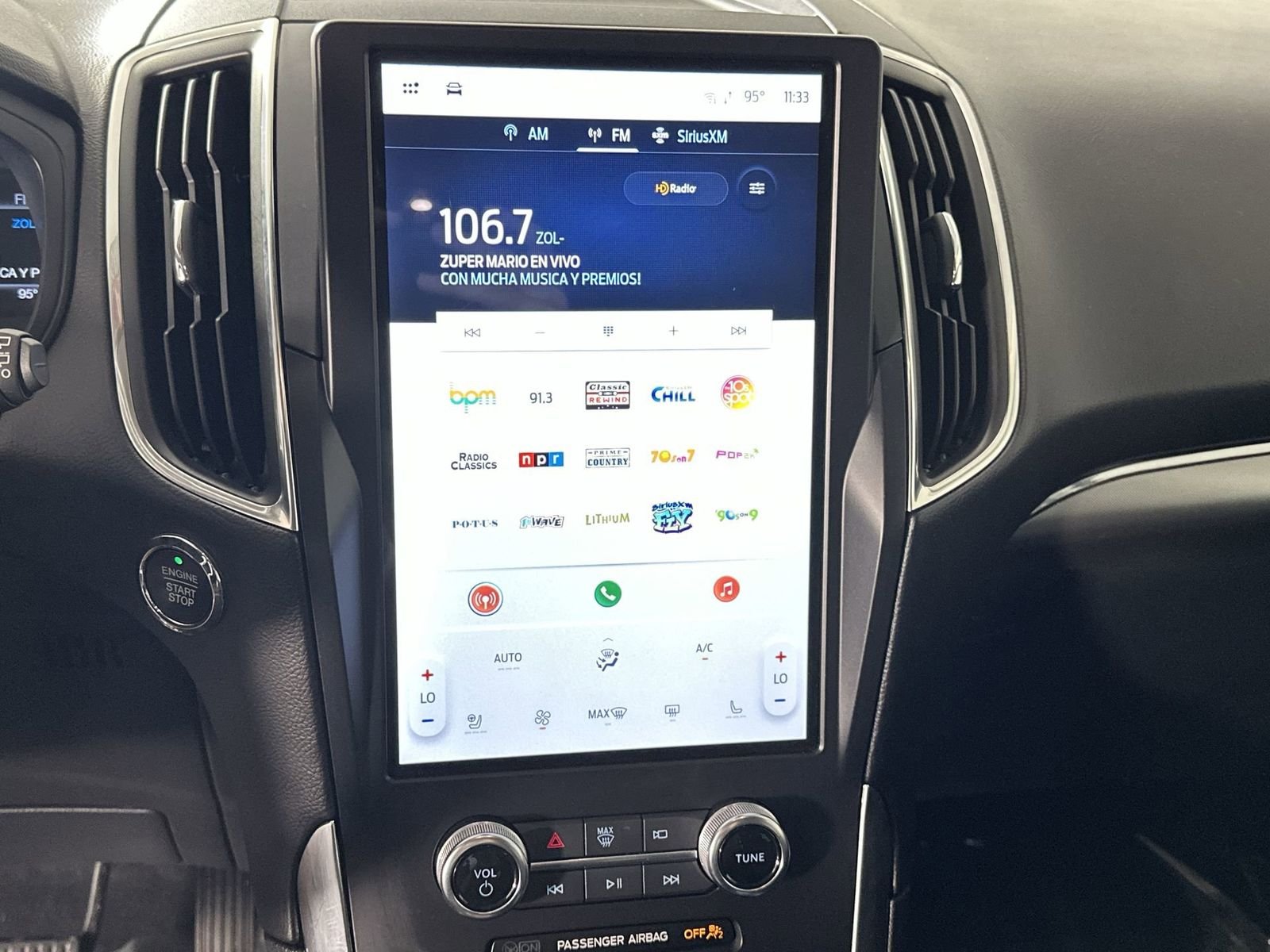 2024 Ford Edge Titanium - Photo 20