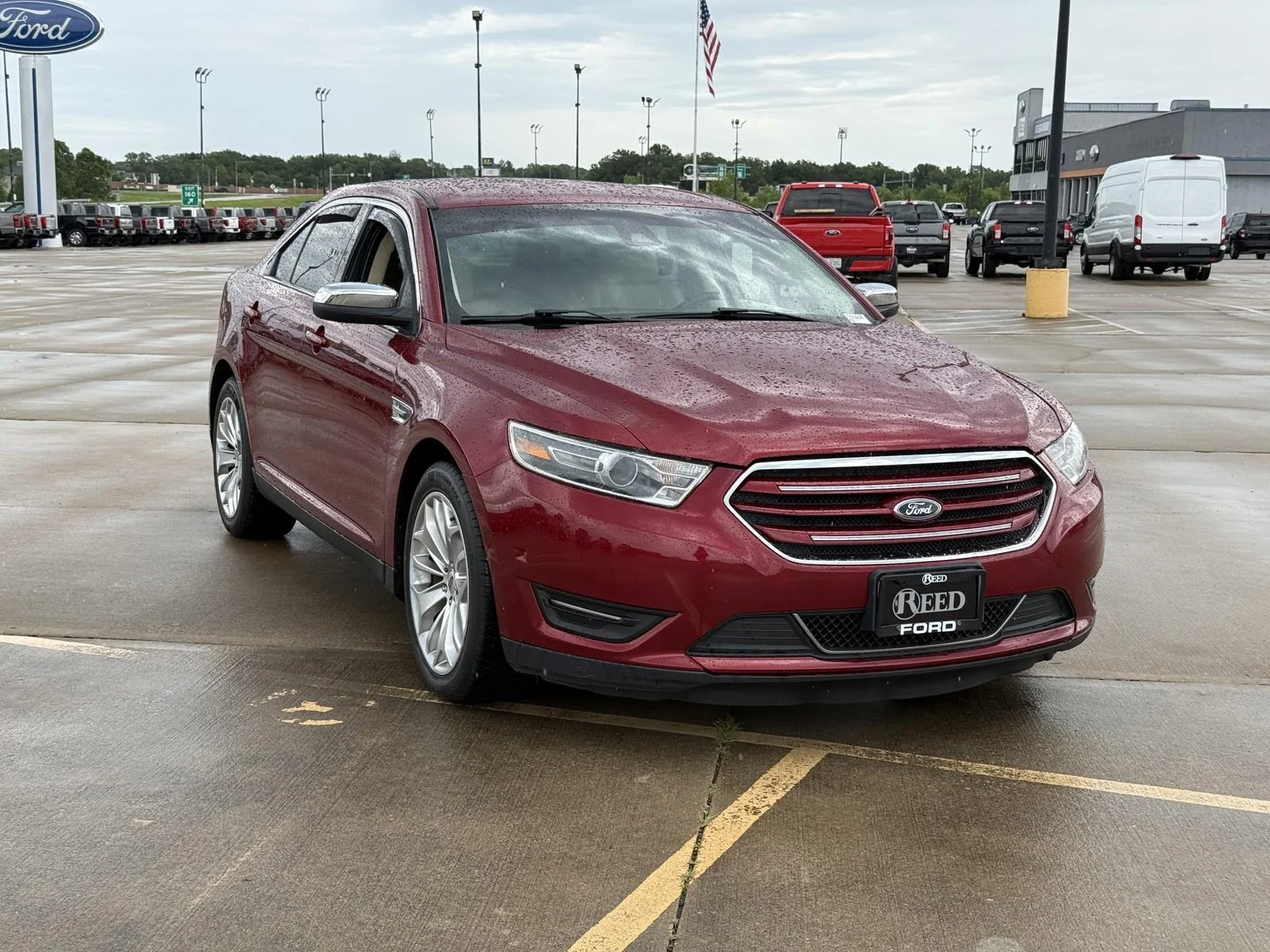 Used 2019 Ford Taurus Limited with VIN 1FAHP2F87KG107067 for sale in Kansas City