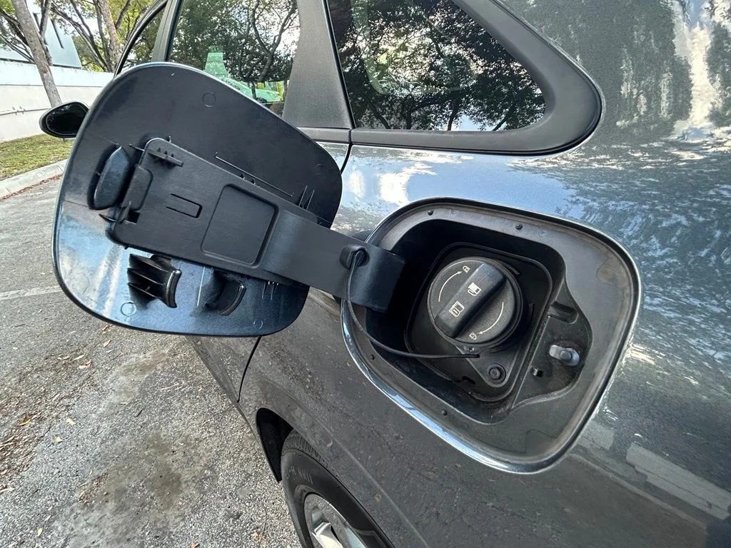 Certified Used 2021 Gray Kia LXS image 35