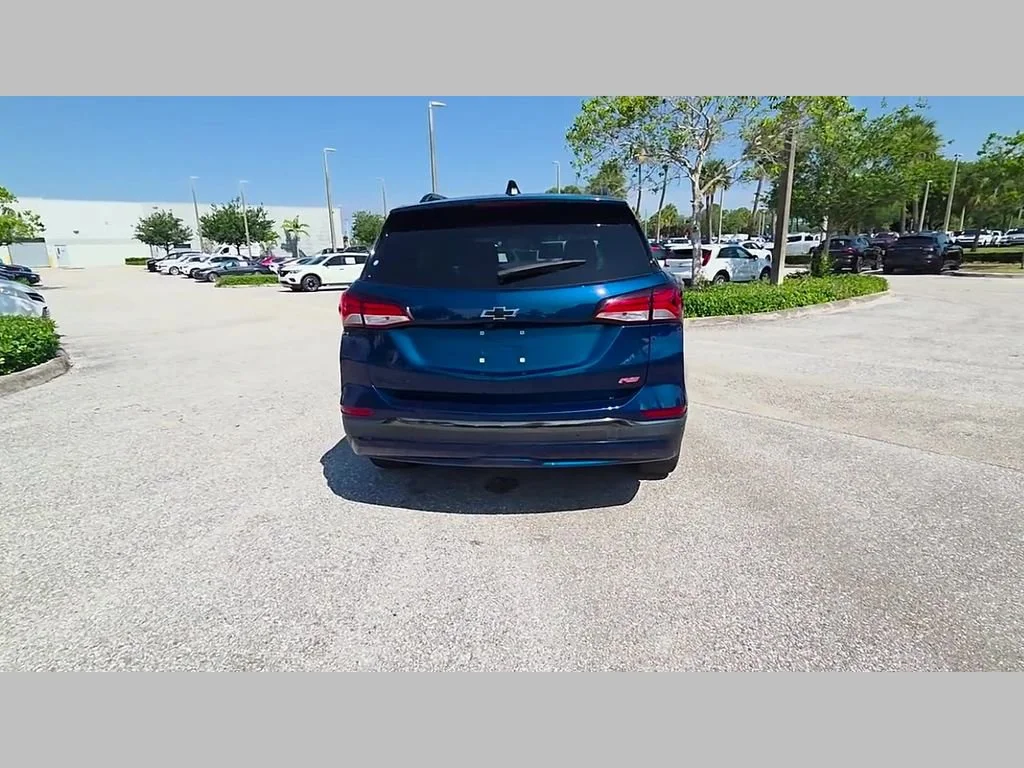 Used 2022 Blue Glow Metallic Chevrolet RS image 41