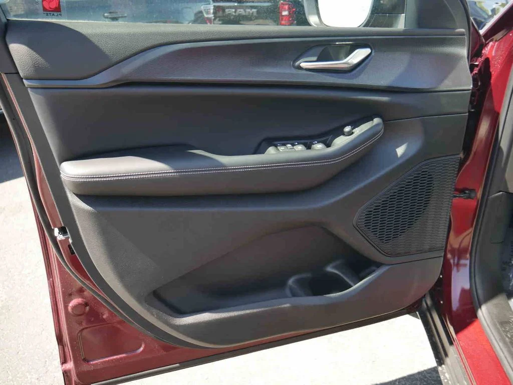 New 2026 Red Jeep Laredo X image 21