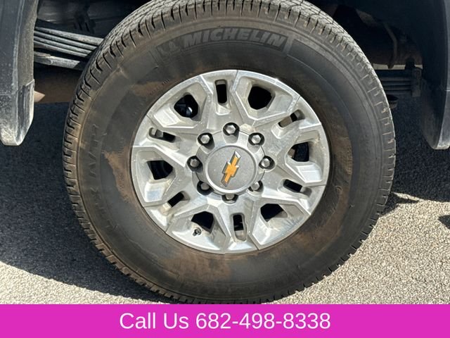 Used 2026 White Chevrolet LT image 9
