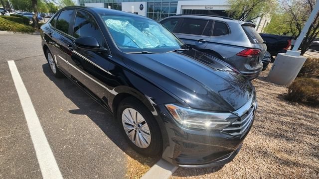 Used 2019 Black Uni Volkswagen S image 6