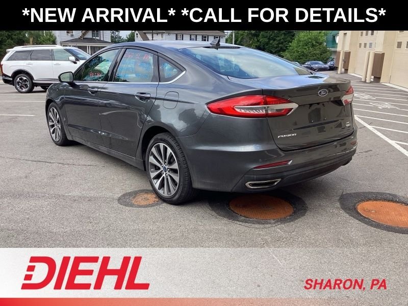 Used 2020 Gray Ford SE image 5