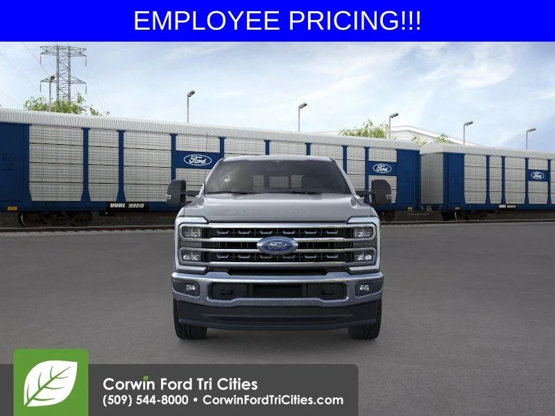 New 2026 Avalanche Ford XLT image 7
