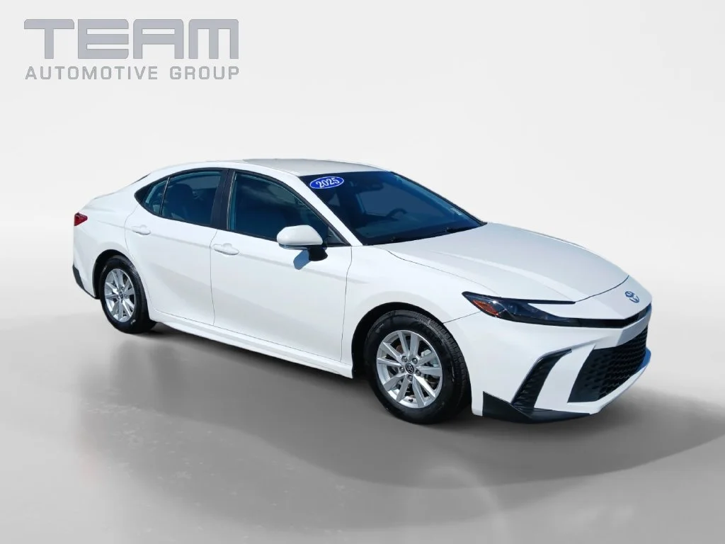 Used 2025 White Toyota SE image 1
