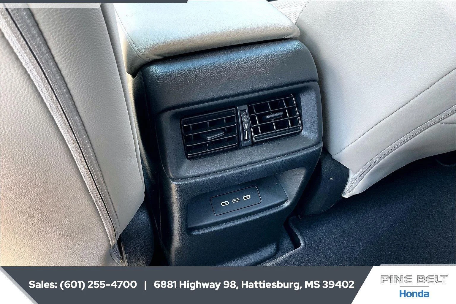 Used 2024 Platinum White Pearl Honda EX-L image 25