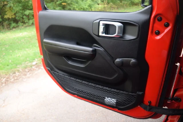 Used 2019 Red Jeep Sport image 16