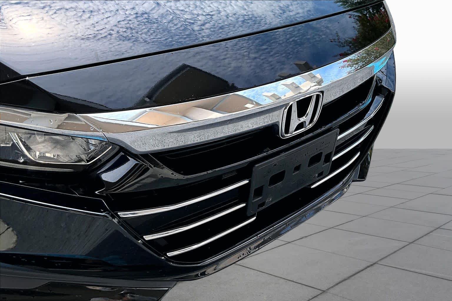 Used 2021 Crystal Black Pearl Honda LX image 28