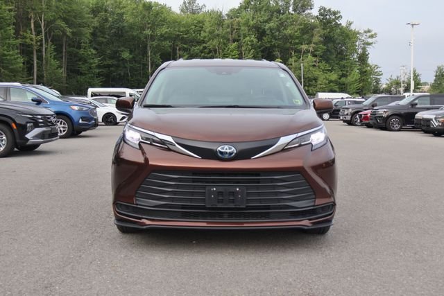 Used 2022 Brown Toyota LE image 10