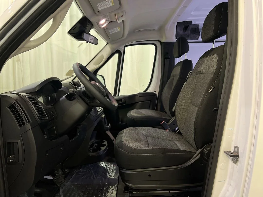New 2026 Bright White Clear-Coat Exterior Paint RAM Tradesman 1500 Low Roof 136 WB w/Pass Seat image 13