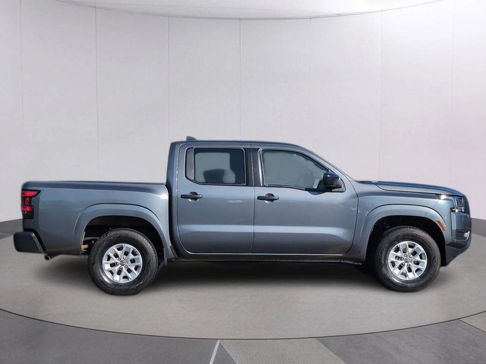 Used 2025 Gun Metallic Nissan S image 8