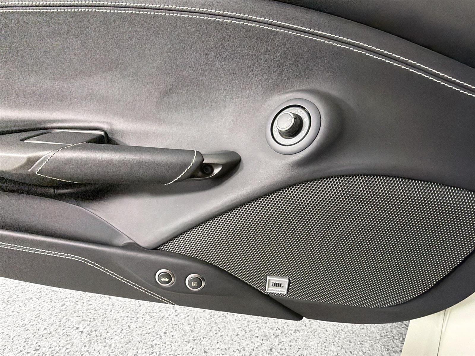 Used 2018 Bianco Avus Ferrari Base image 27