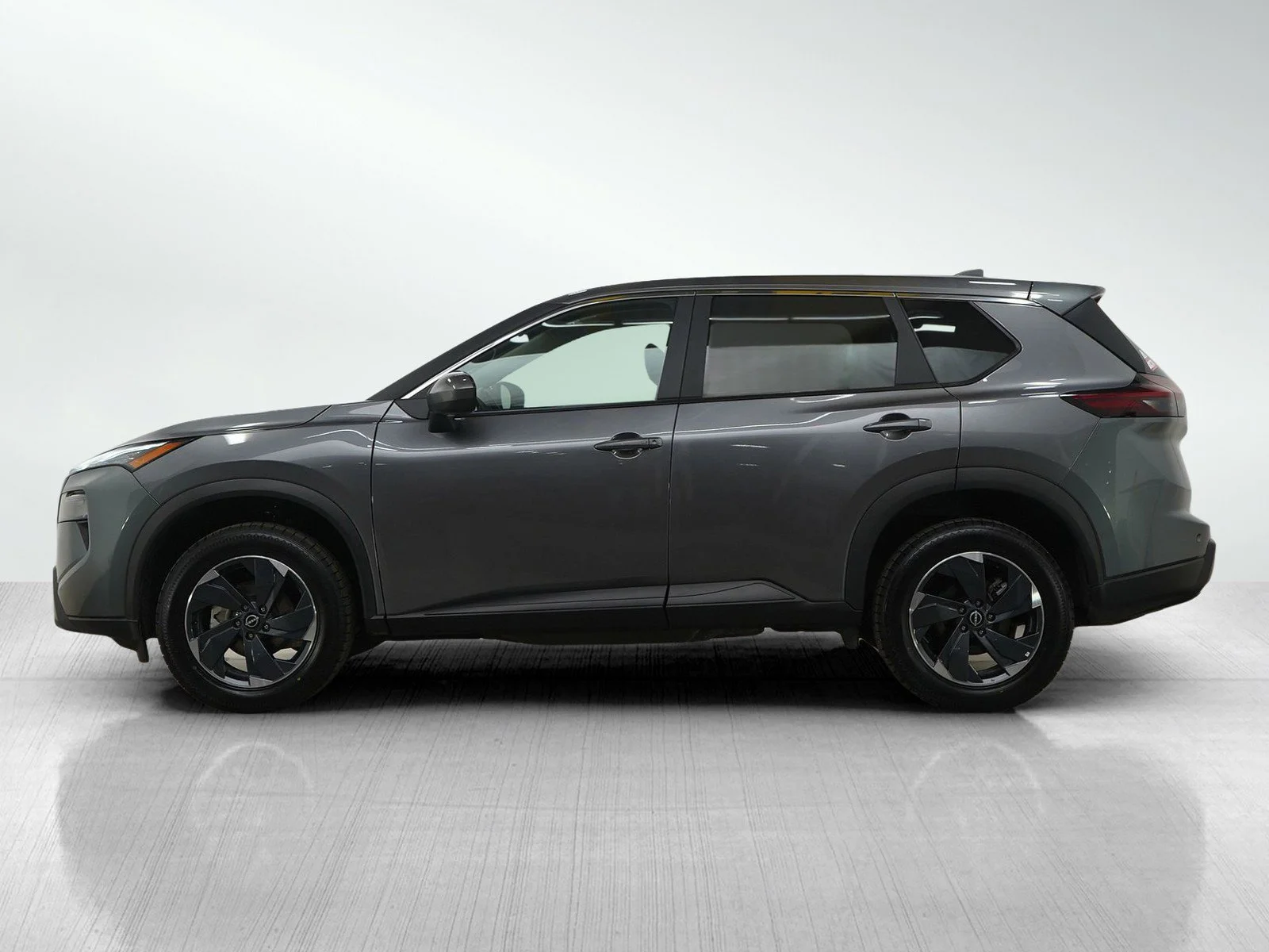 Used 2025 Nissan Rogue SV with VIN 5N1BT3BB4SC837850 for sale in Burnsville, Minnesota