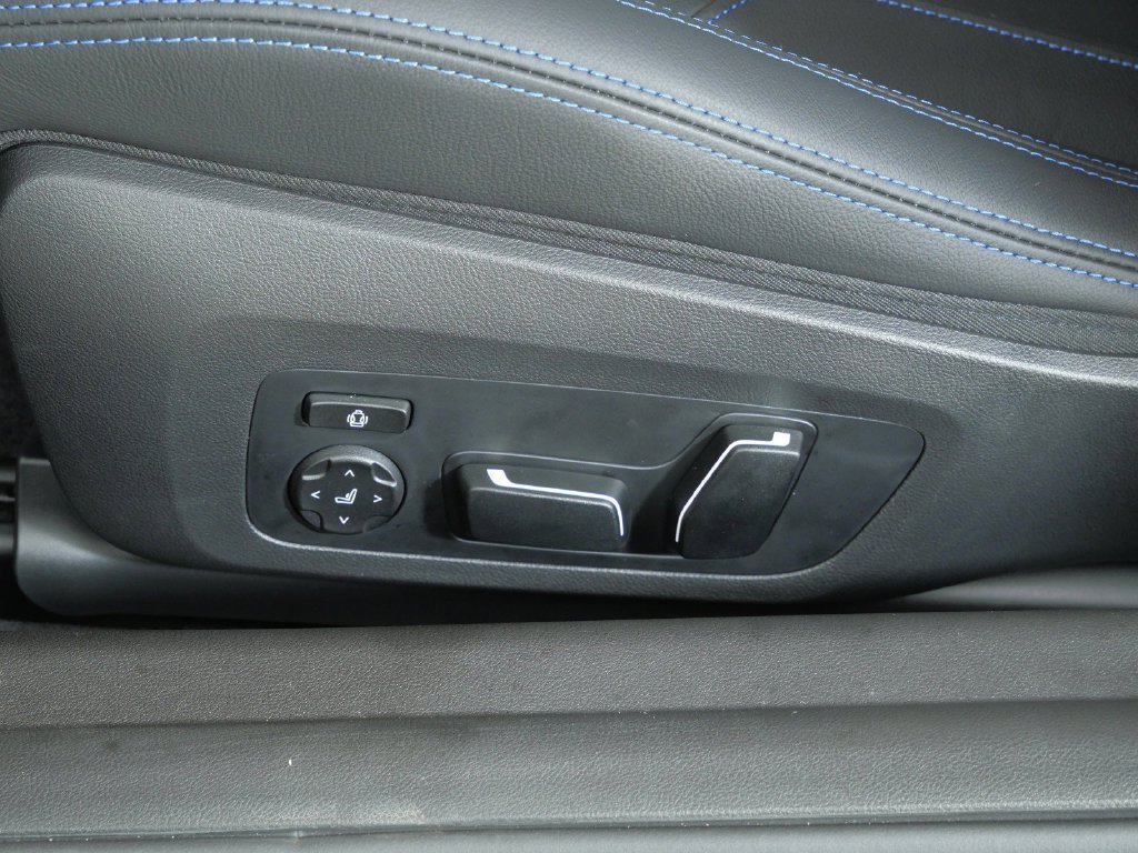 New 2026 Skyscraper Grey Metallic BMW Base image 33