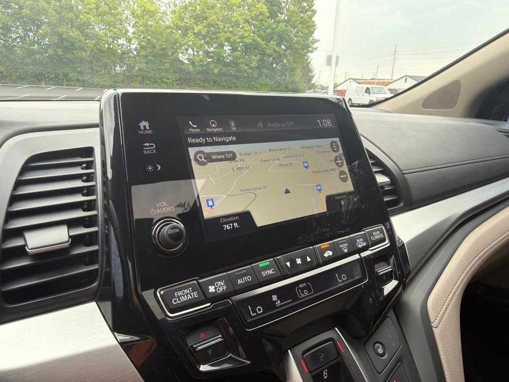 Used 2019 White Diamond Pearl Honda EX-L image 30