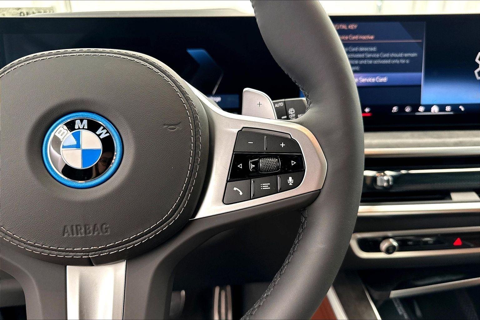 New 2026 Mineral White Metallic BMW xDrive50e image 15