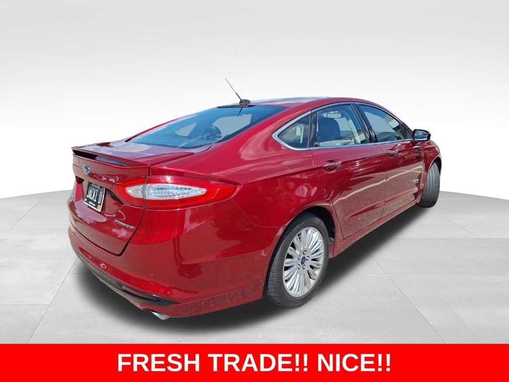 Used 2014 Red Ford Titanium image 4