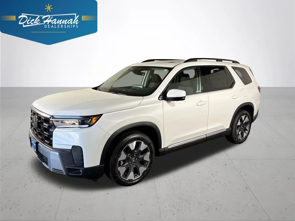 2026 Honda Pilot Touring AWD's photo