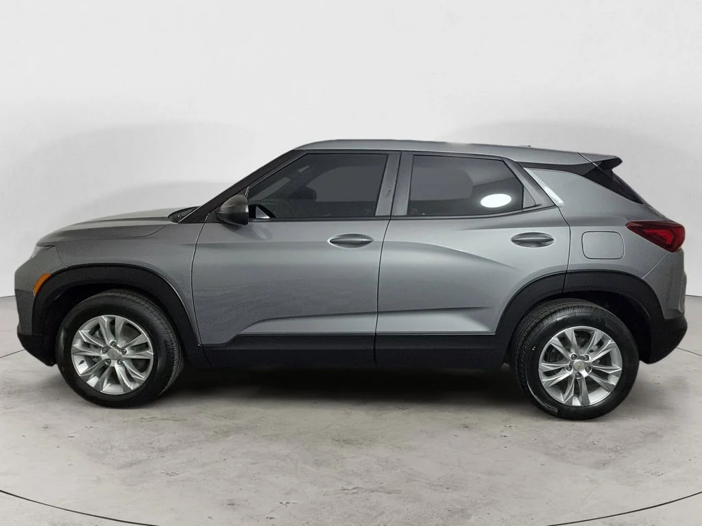 Used 2023 Gray Chevrolet LS image 2