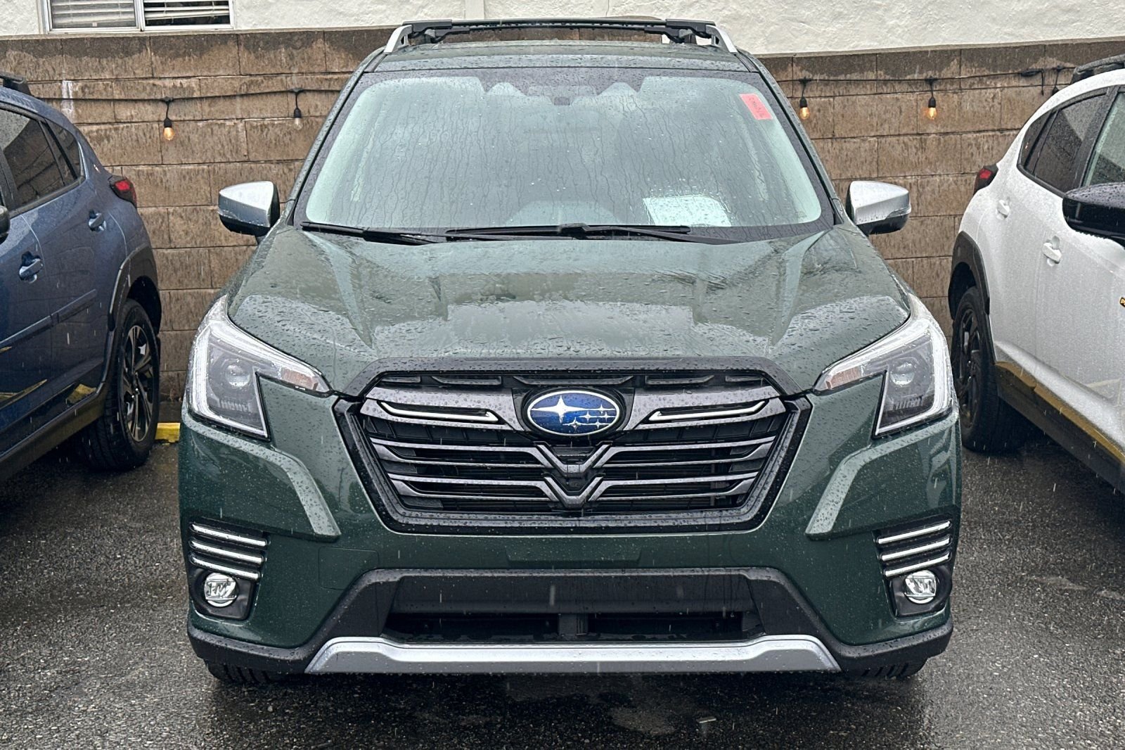 2024 Subaru Forester Touring photo 4