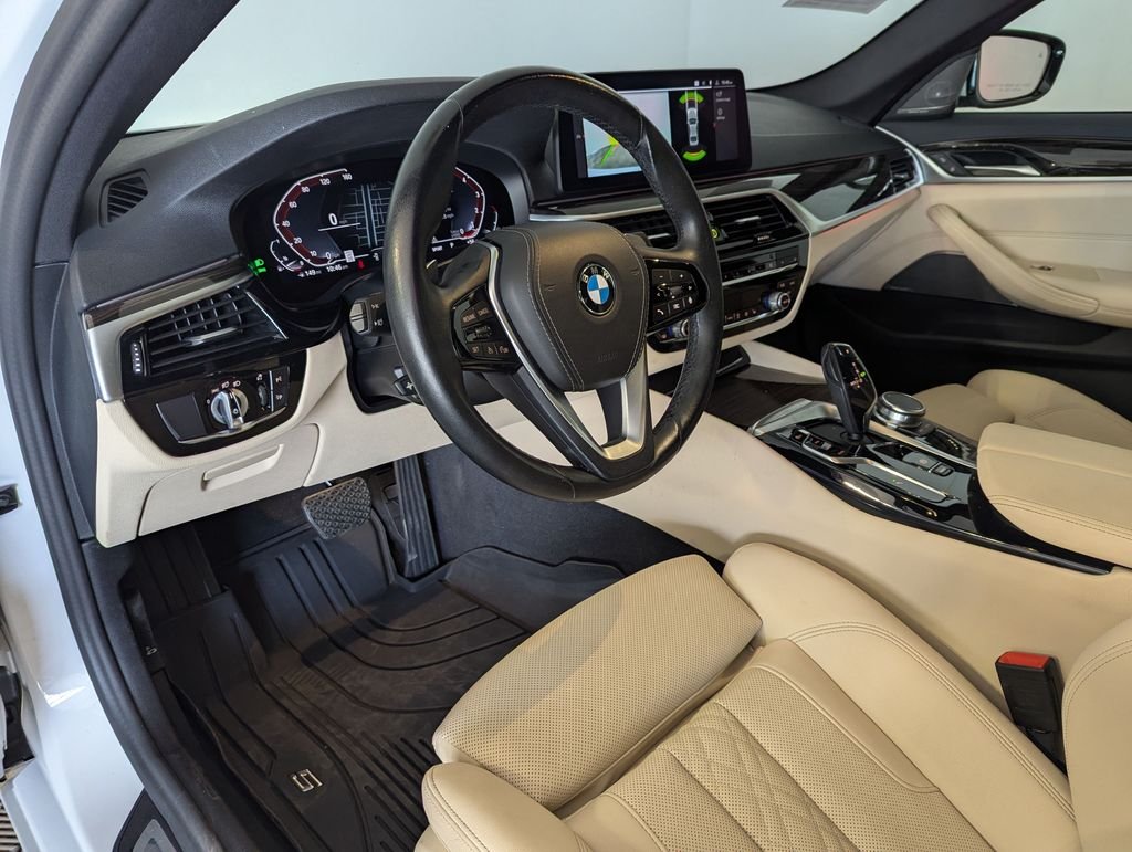 2023 BMW 5 Series 530i - Photo 32