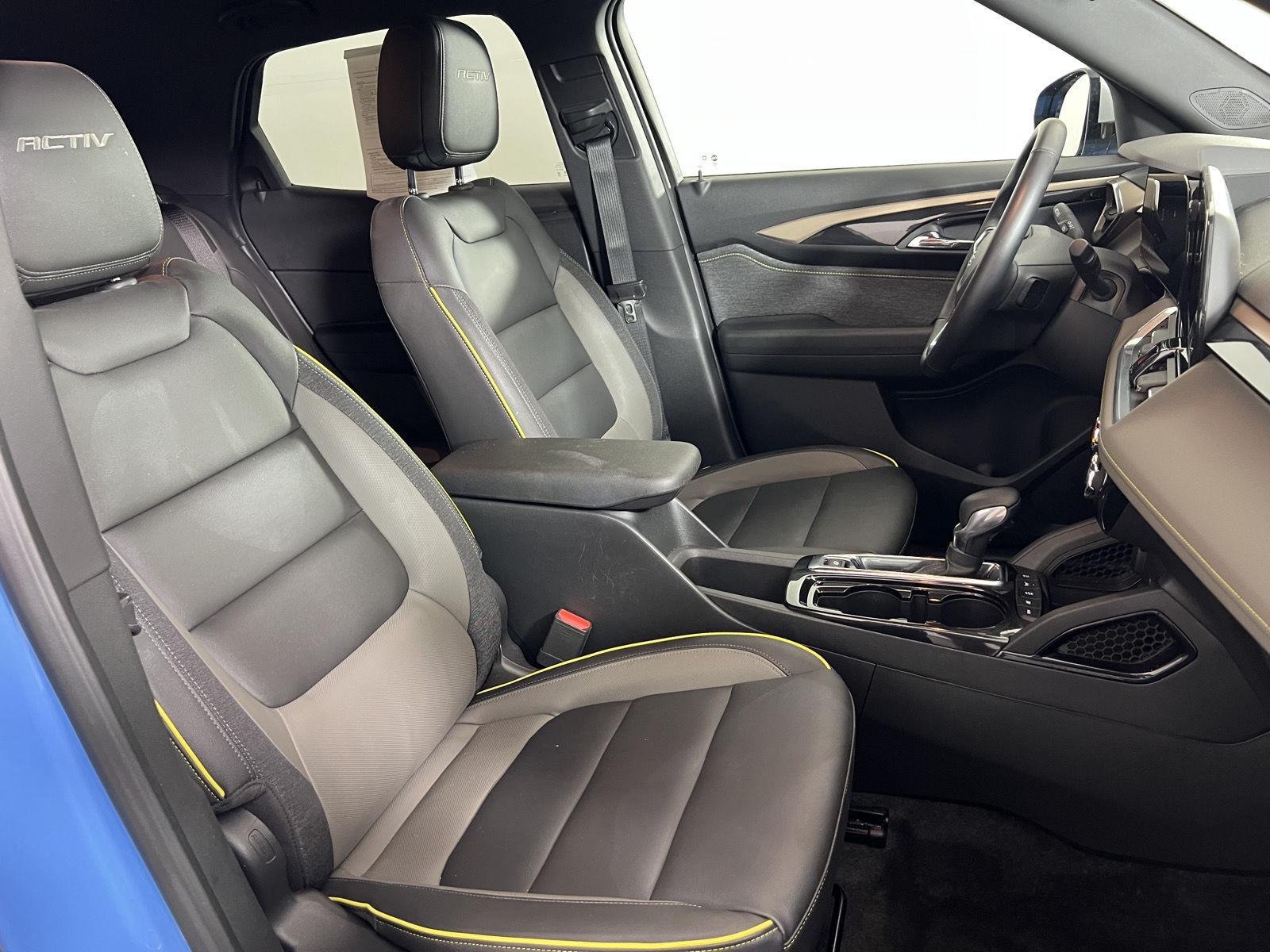 Used 2024 Fountain Blue Chevrolet ACTIV image 21