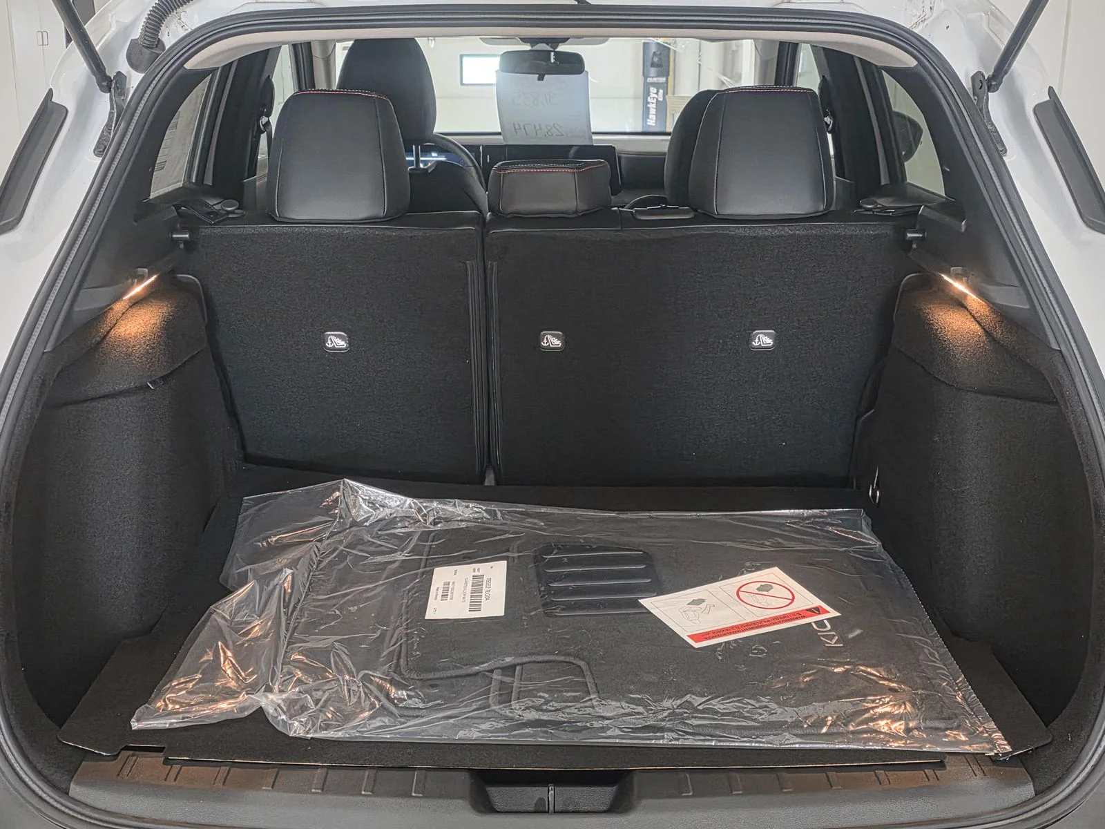 2026 Nissan KICKS SR AWD - Photo 17