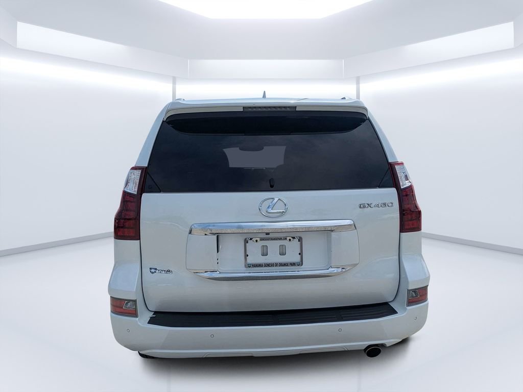 Used 2018 Gray Lexus 460 image 4