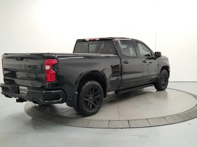 Used 2024 Black Chevrolet High Country image 7