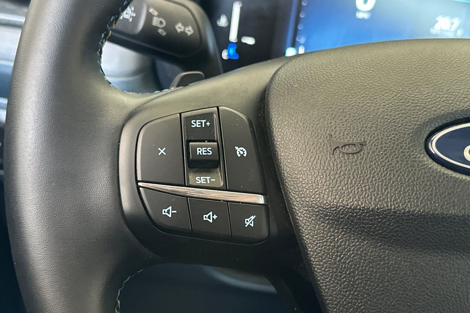 Used 2026 Black Ford Lobo Standard image 24
