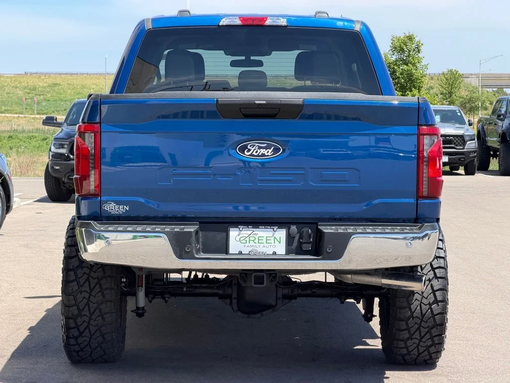 Used 2025 Blue Ford XLT image 23