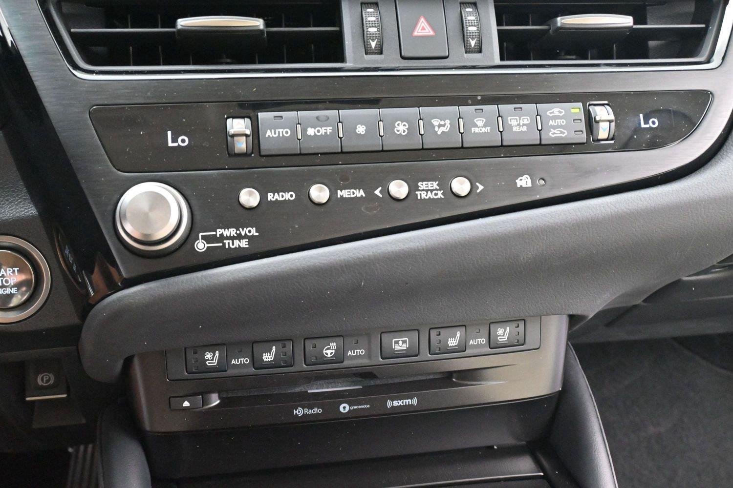 Used 2022 Eminent White Pearl Lexus ES 350 Ultra Luxury image 23
