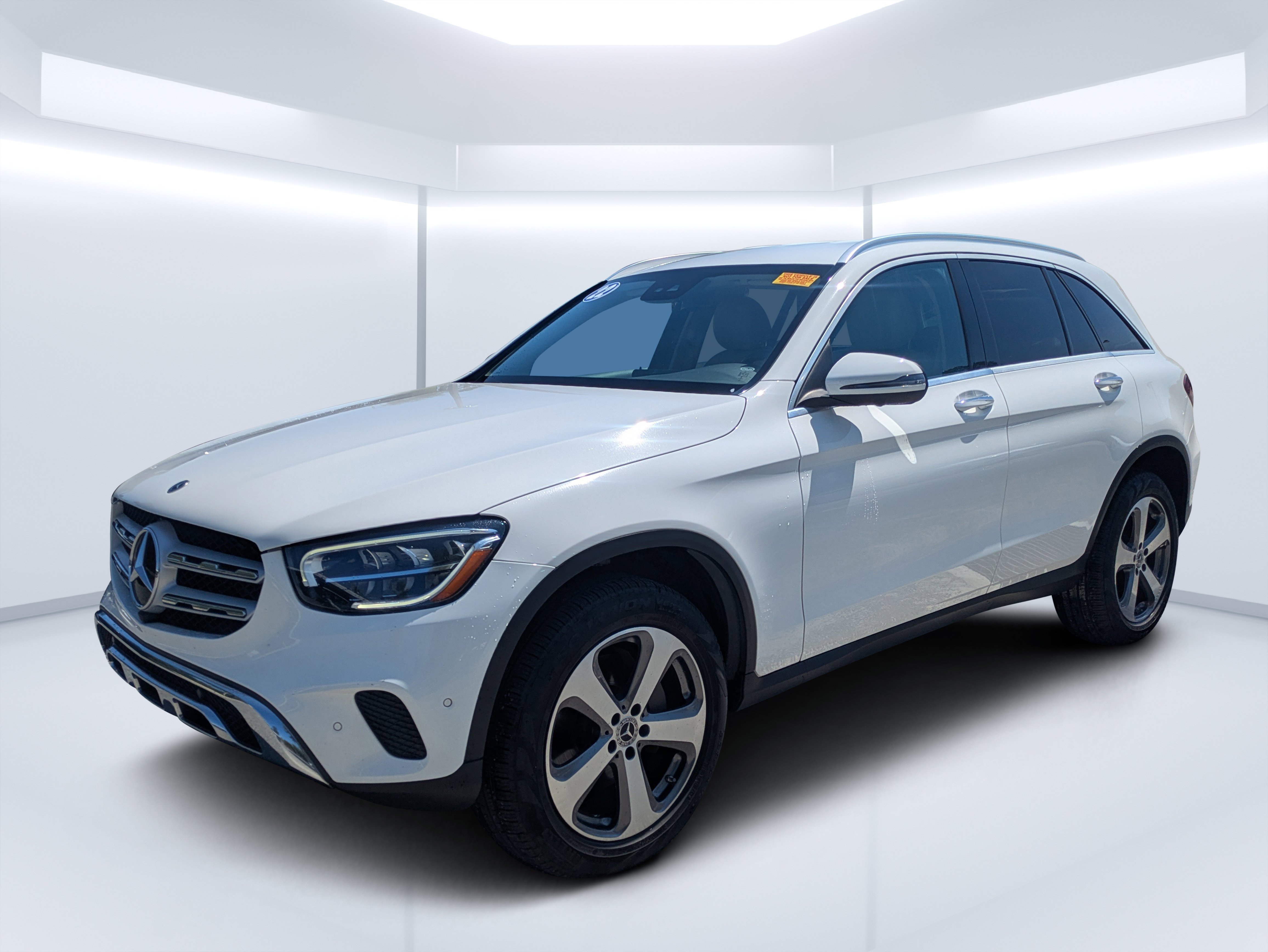 Used 2022 Polar White Mercedes-Benz GLC 300 image 7