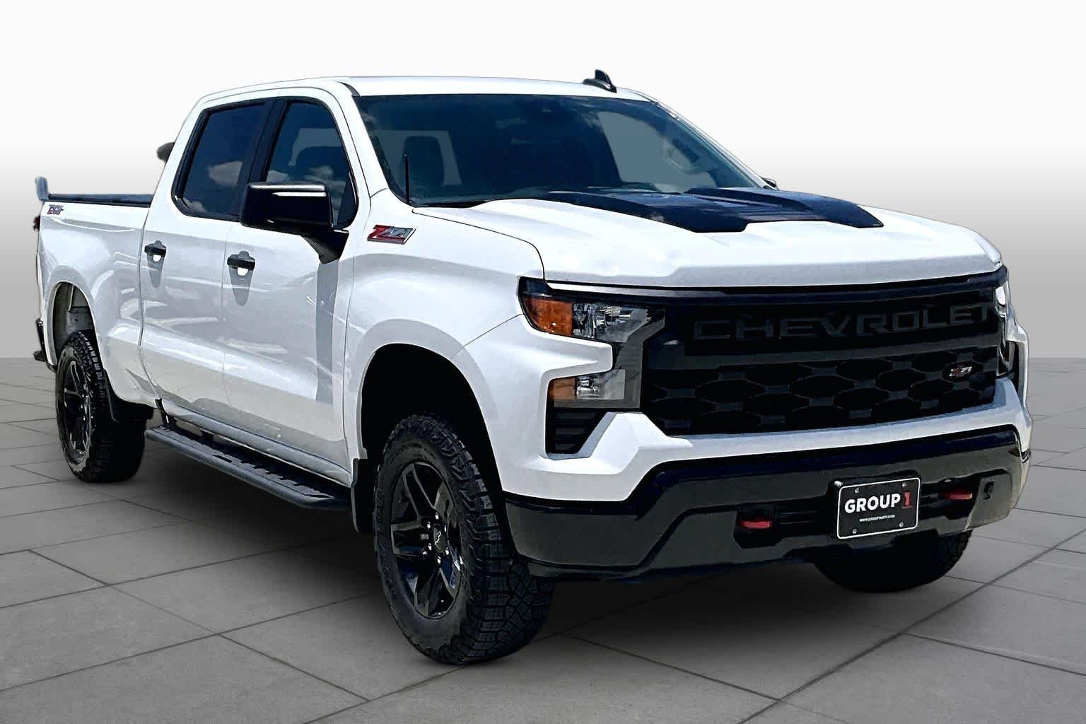 Used 2023 Summit White Chevrolet Custom Trail Boss image 3