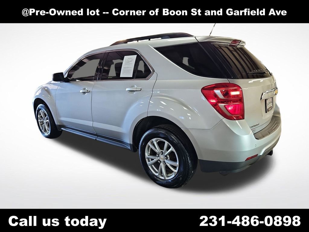 Used 2017 SILVER ICE METALLIC Chevrolet LT image 3