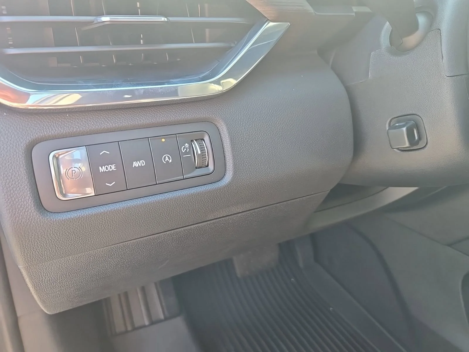 2026 GMC Acadia Denali - Photo 29