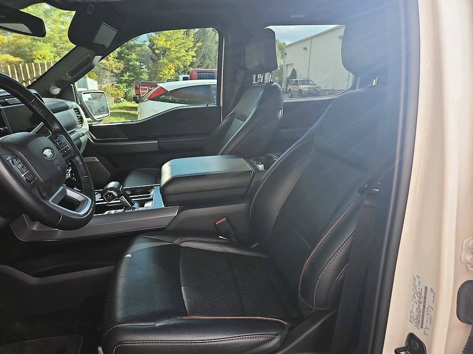 Used 2024 White Metallic Ford LARIAT image 2