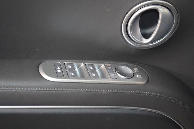 New 2026 White Hyundai SEL 8P image 72