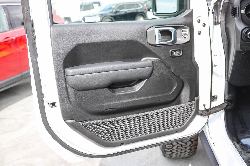 New 2026 Bright White Clearcoat Jeep Willys 392 image 19