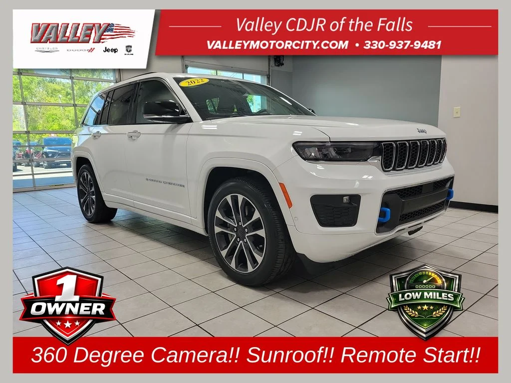 2022 Jeep Grand Cherokee Overland 4xe 4x4's photo