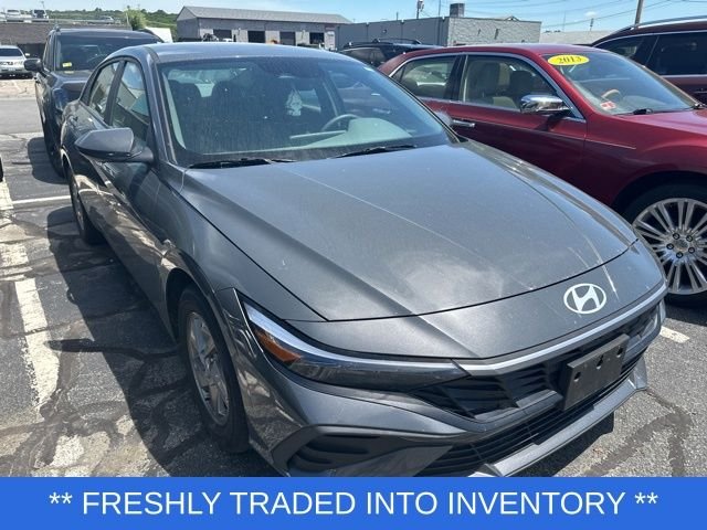 2024 Hyundai Elantra 2.0 SE IVT's photo