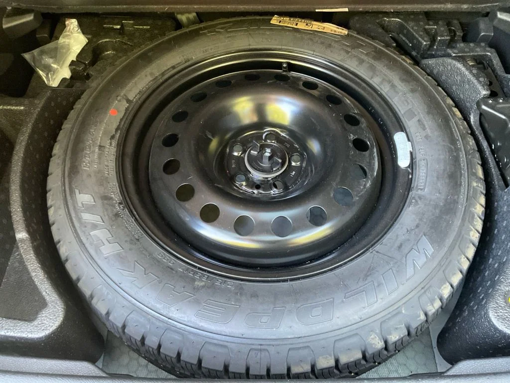 Used 2023 White Jeep Trailhawk image 29